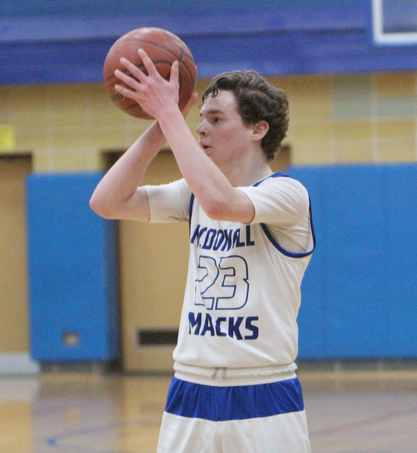 Eau Claire Immanuel at McDonell boys basketball 3-2-18